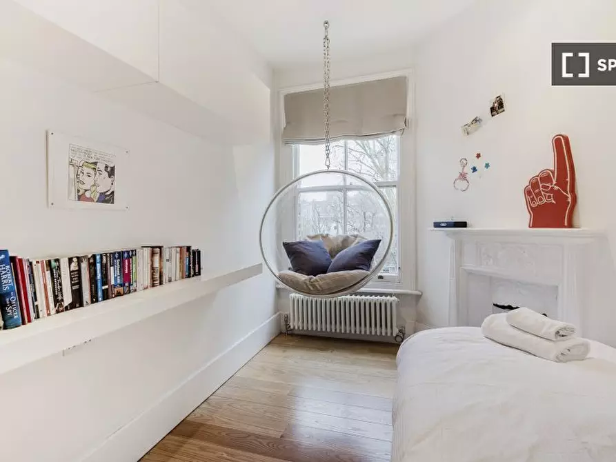 Immagine 16 di Appartamento in affitto  in Beaufort Mansions a Kensington