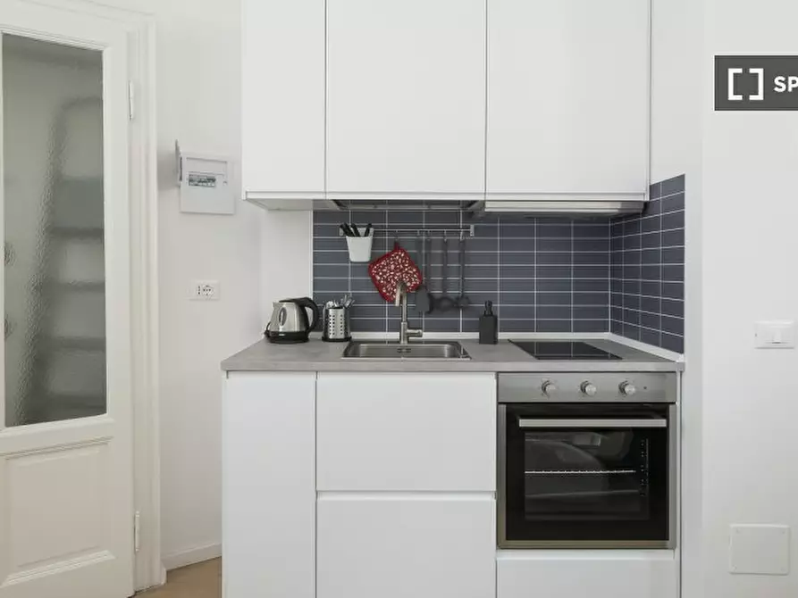 Immagine 5 di Ufficio in affitto  in Via Accademia a Milano