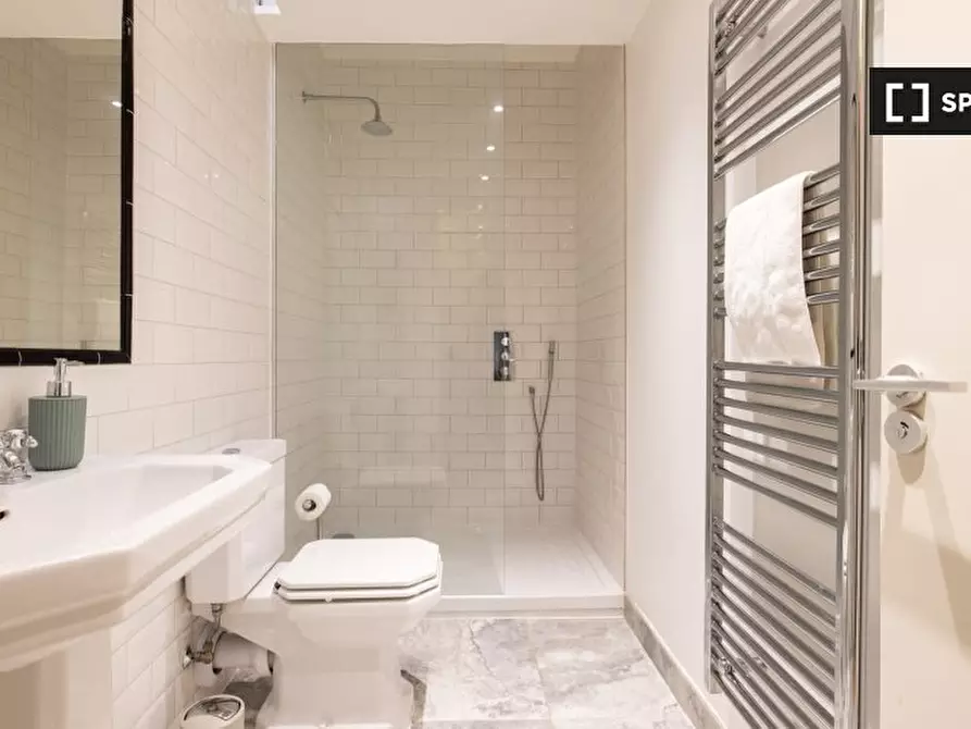 Immagine 15 di Appartamento in affitto  in Richmond Mews a 