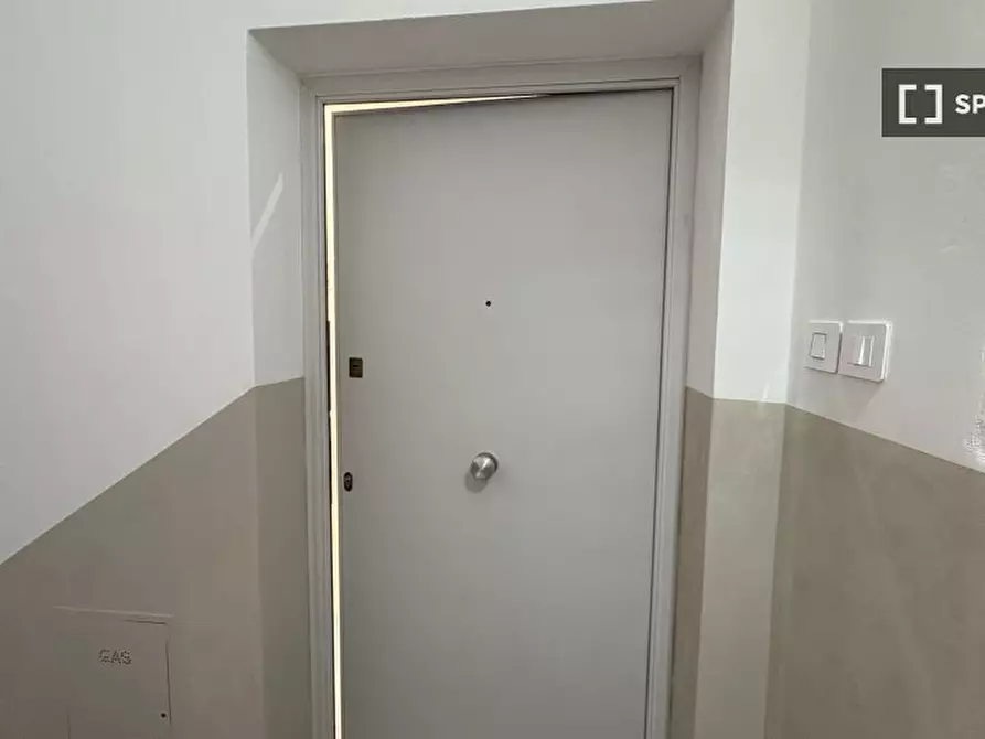 Immagine 17 di Camera condivisa in affitto  in Via Cassia a Firenze