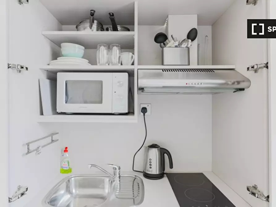 Immagine 10 di Ufficio in affitto  in Nevern Rd a Kensington