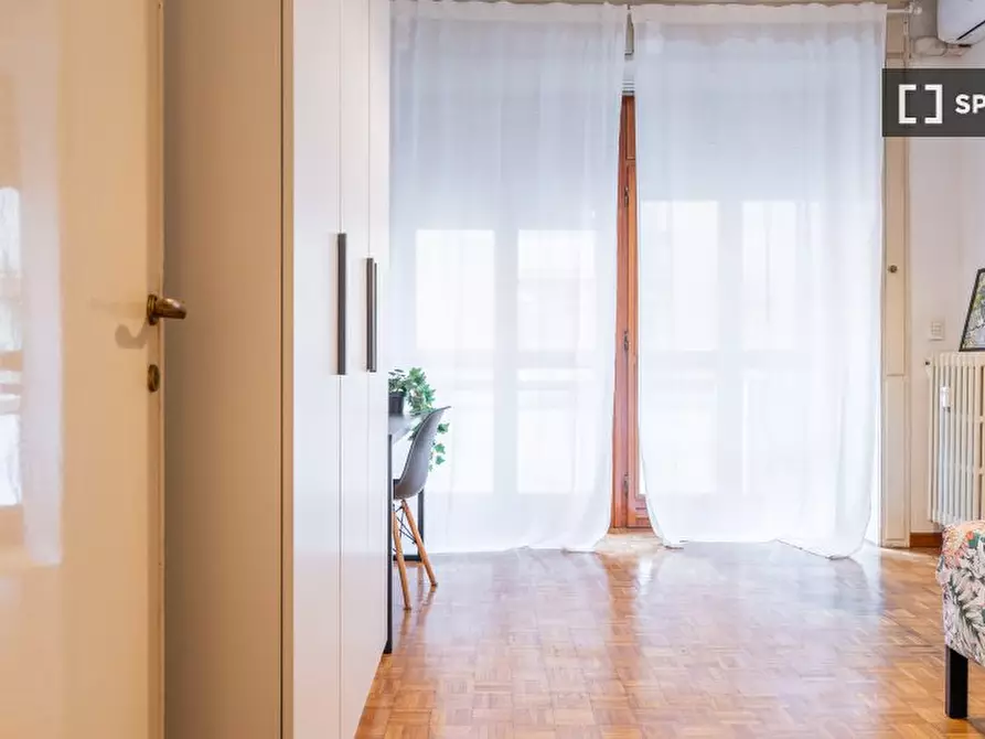 Immagine 10 di Camera condivisa in affitto  in P.za Imperatore Tito a Milano