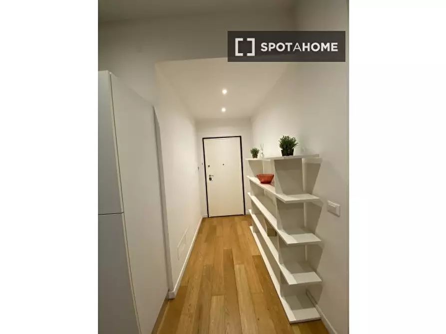 Immagine 13 di Ufficio in affitto  in Via Como a Roma