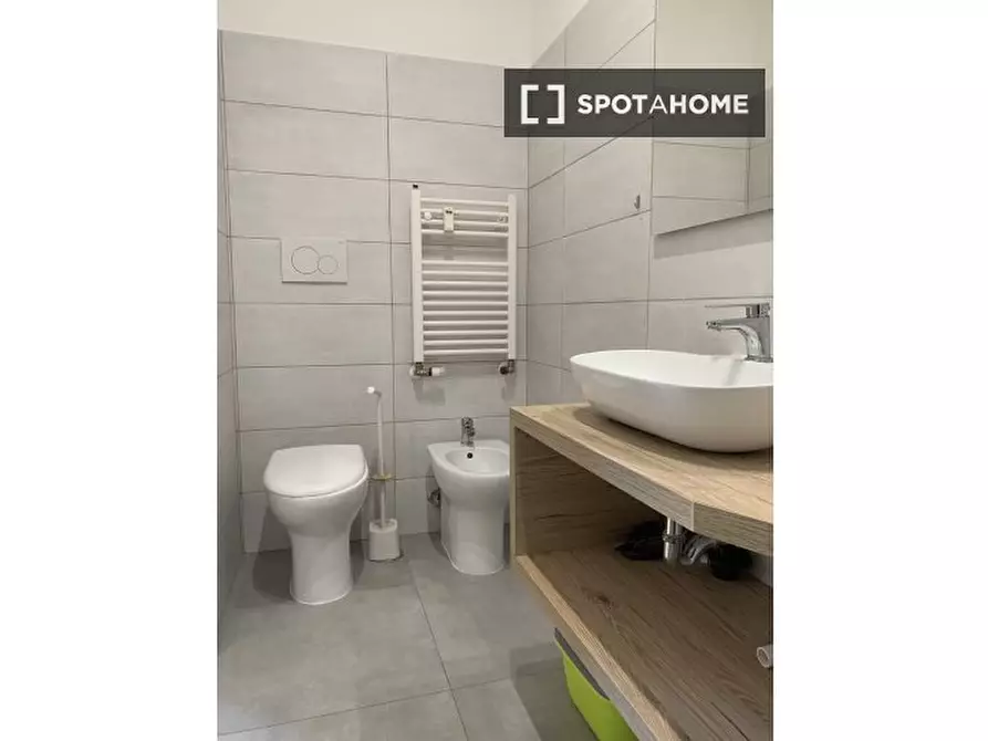 Immagine 8 di Appartamento in affitto  in Via Gualtiero Serafino a Roma