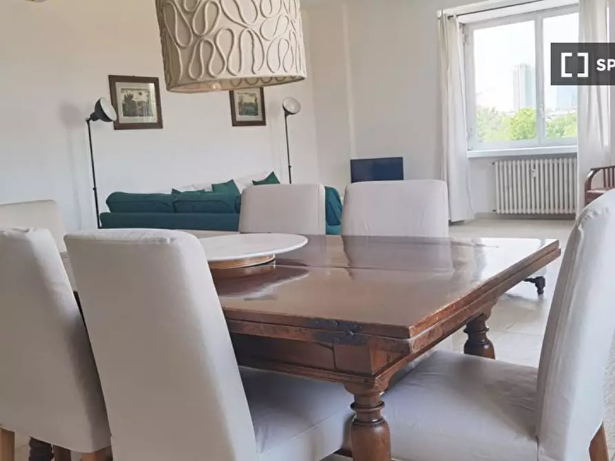 Immagine 6 di Appartamento in affitto  in angolo Piazza Carbonari a Milano