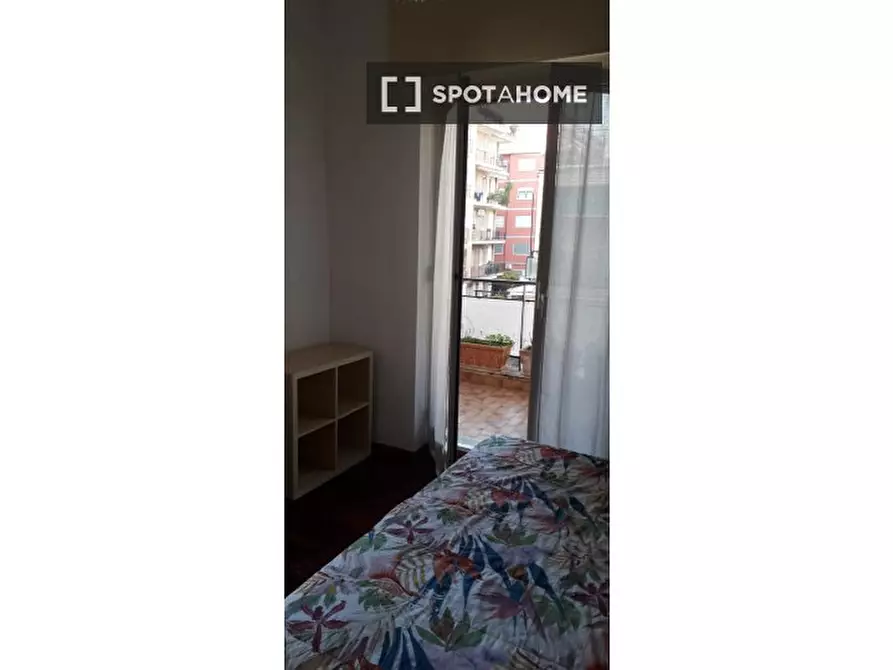 Immagine 10 di Camera condivisa in affitto  in Viale dei Quattro Venti a Roma