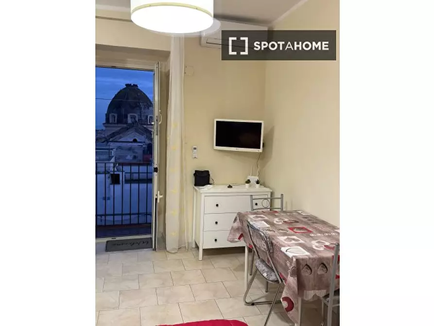 Immagine 10 di Ufficio in affitto  in Via Pietro Trinchera a Napoli