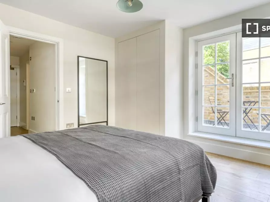 Immagine 8 di Appartamento in affitto  in Lower Marsh a Camberwell