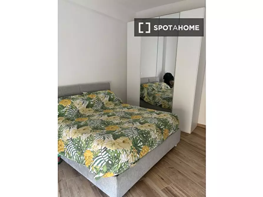 Immagine 4 di Camera condivisa in affitto  in Via Dino Penazzato a Roma