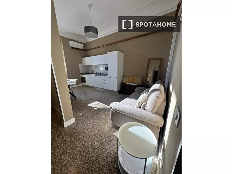 Immagine 9 di Appartamento in affitto  in Via Ventisette Aprile a Firenze