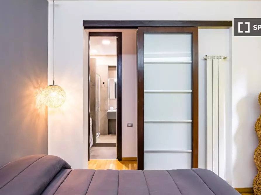 Immagine 9 di Appartamento in affitto  in Via Mario Ruta a Napoli