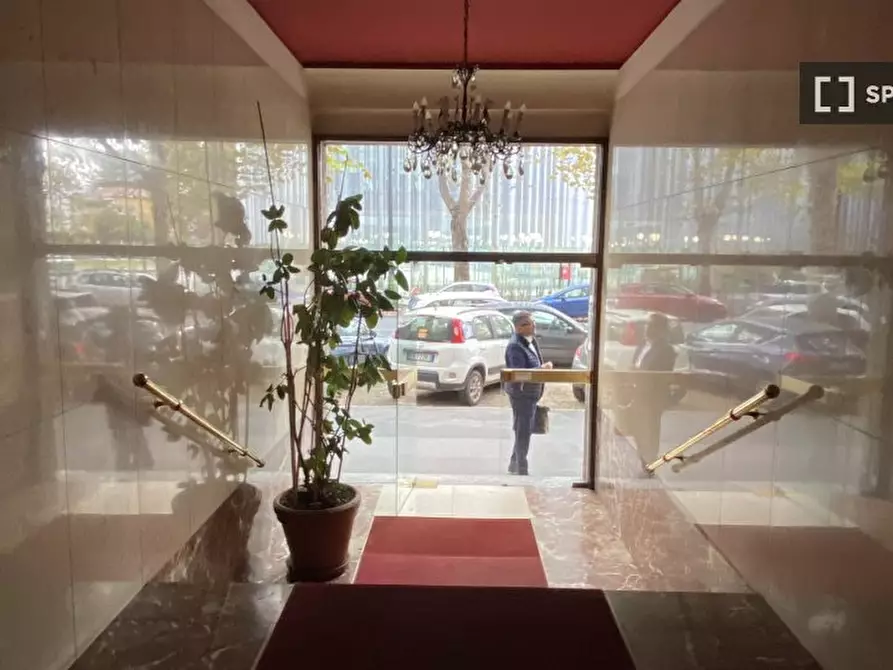 Immagine 17 di Appartamento in affitto  in Via Roberto Sarfatti a Milano