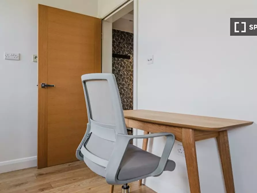Immagine 4 di Appartamento in affitto  in Enford St a Paddington