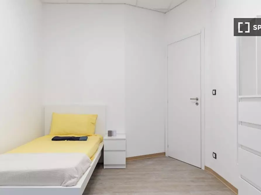 Immagine 15 di Camera condivisa in affitto  in Frinco a Torino