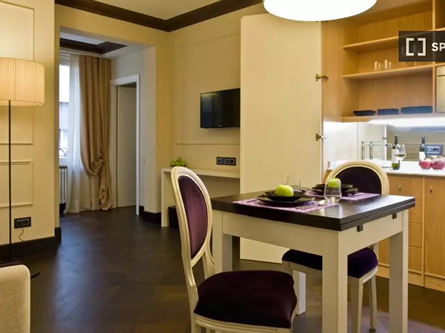 Immagine 3 di Appartamento in affitto  in Via dei Brunelleschi a Firenze