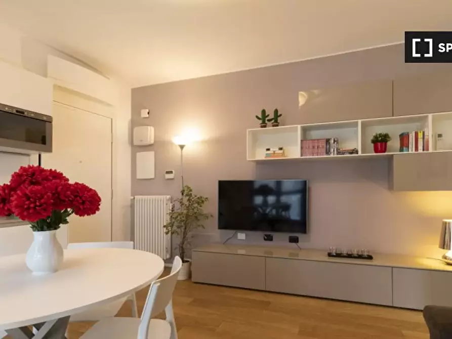 Immagine 2 di Appartamento in affitto  in Via Rimini a Milano