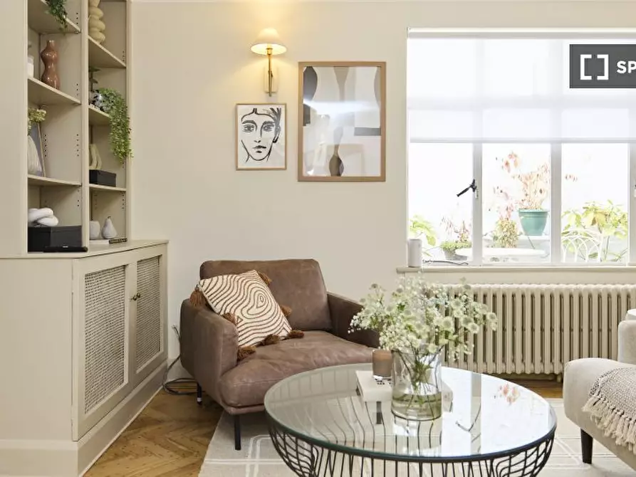 Immagine 19 di Appartamento in affitto  in Strathearn Pl a Paddington