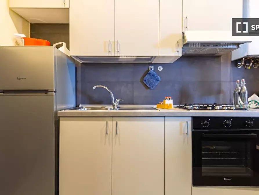 Immagine 10 di Appartamento in affitto  in Via Posillipo a Napoli