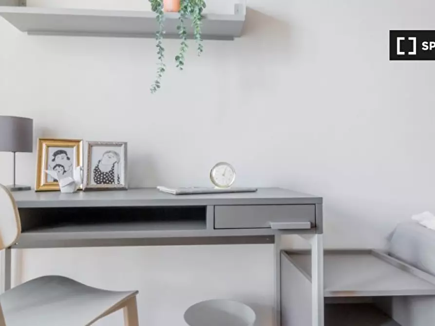 Immagine 9 di Camera condivisa in affitto  in Via Renato Fucini a Milano