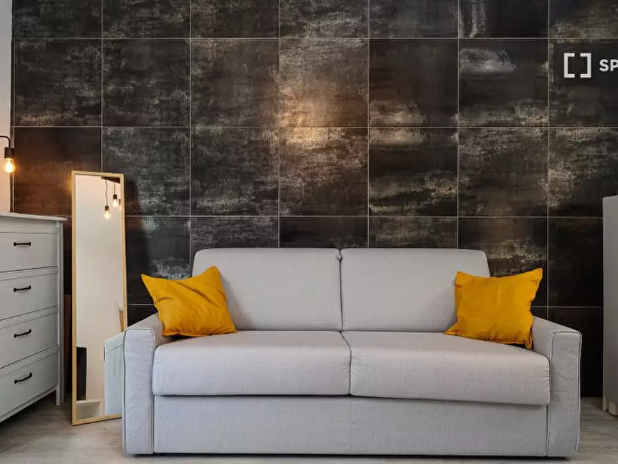 Immagine 6 di Ufficio in affitto  in Piazza Insubria a Milano