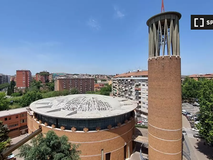 Immagine 10 di Appartamento in affitto  in Via Oderisi da Gubbio a Roma