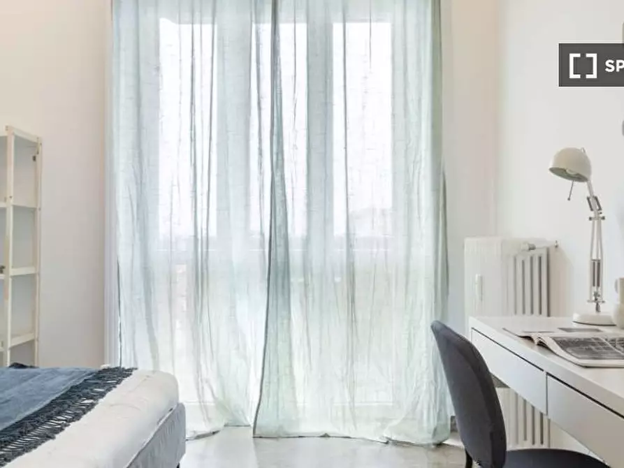 Immagine 4 di Camera condivisa in affitto  in Via Valsugana a Milano