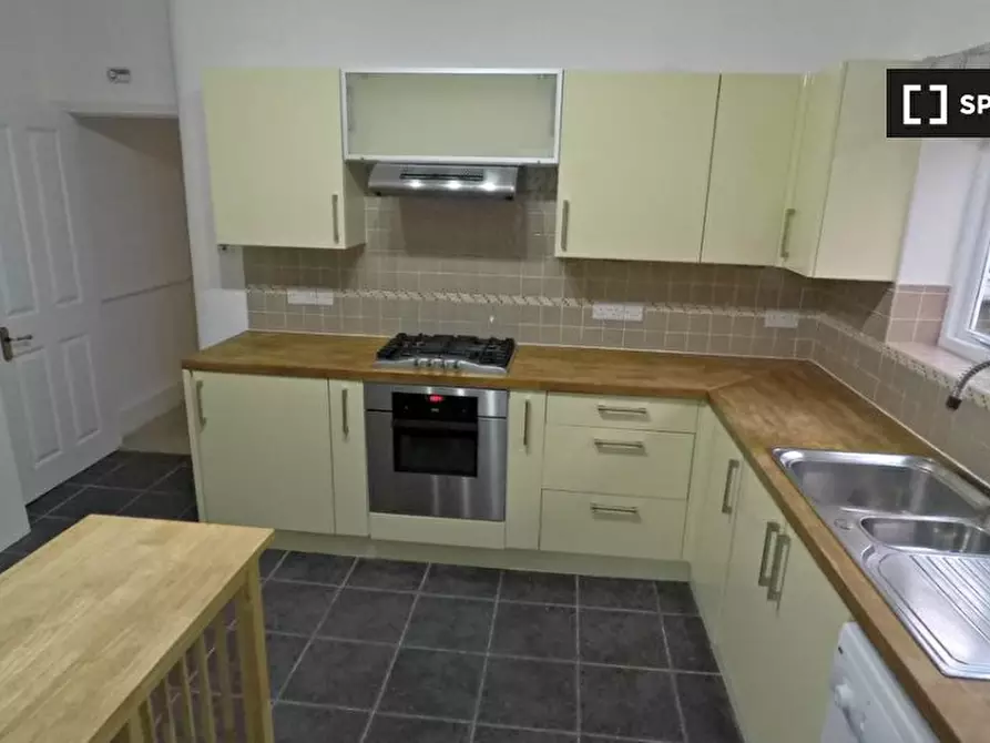 Immagine 6 di Camera condivisa in affitto  in Allfarthing Ln a Wandsworth