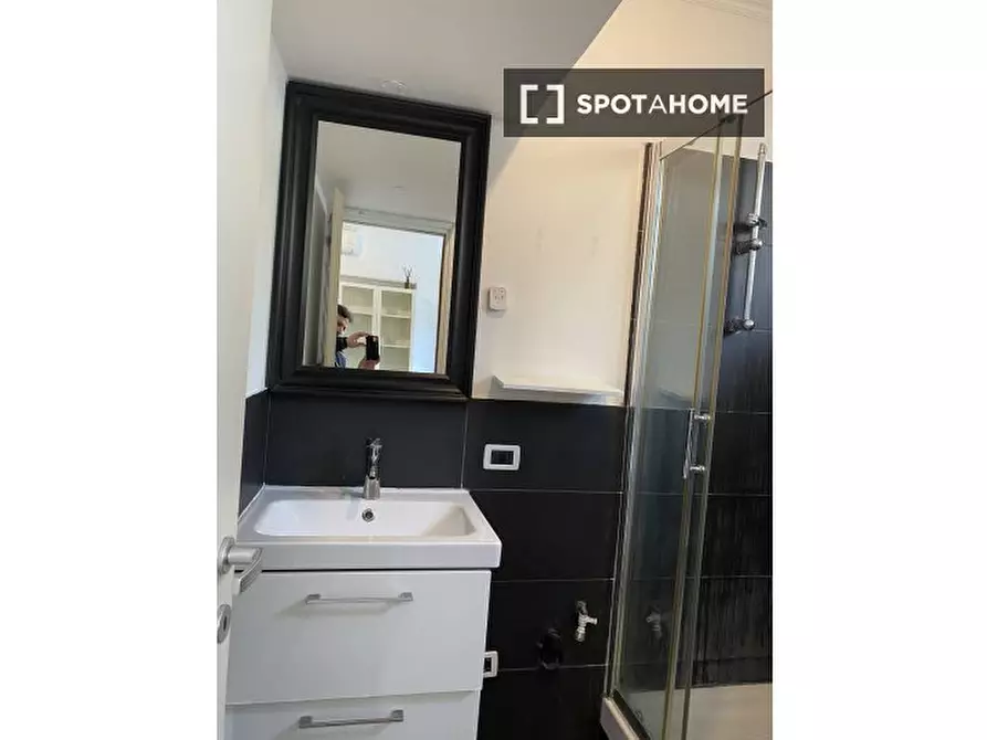 Immagine 7 di Appartamento in affitto  in Via Apuania a Roma