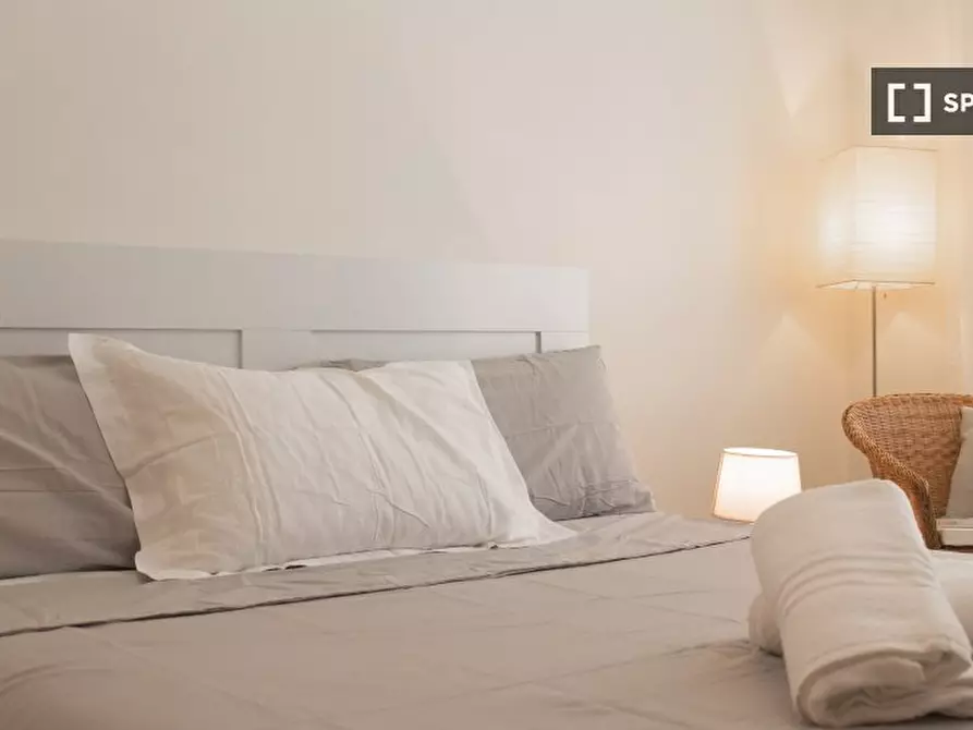 Immagine 2 di Camera condivisa in affitto  in Viale Marco Fulvio Nobiliore, 00175 Roma RM, Italy a Roma