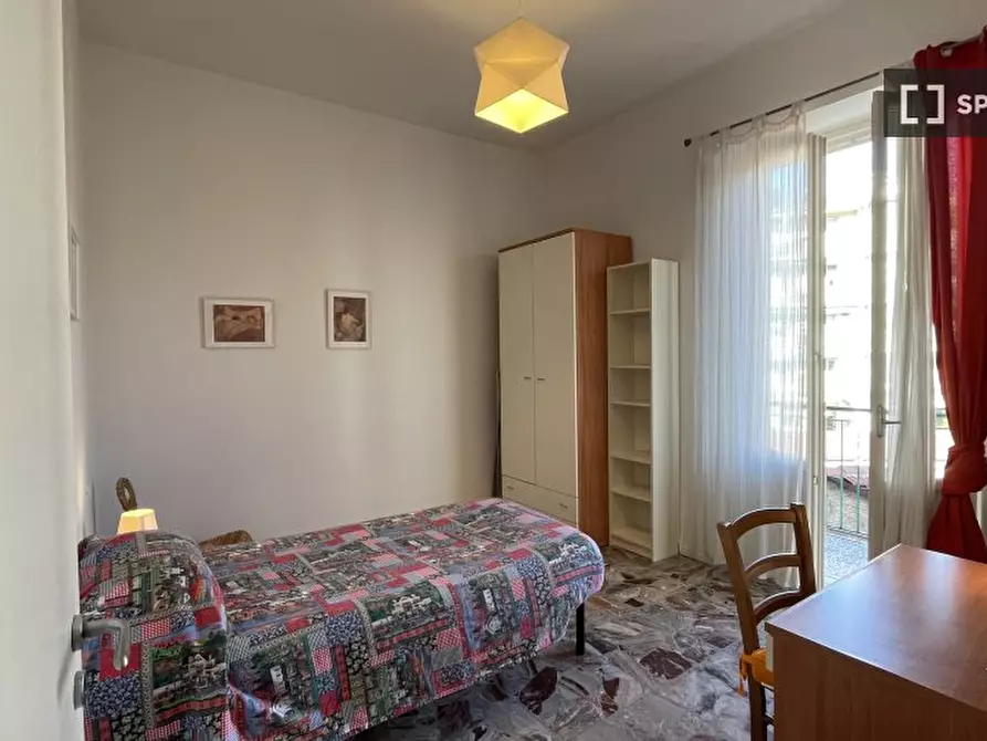 Immagine 2 di Camera condivisa in affitto  in Via Guglielmo Marconi, 50131 Firenze FI, Italy a Firenze