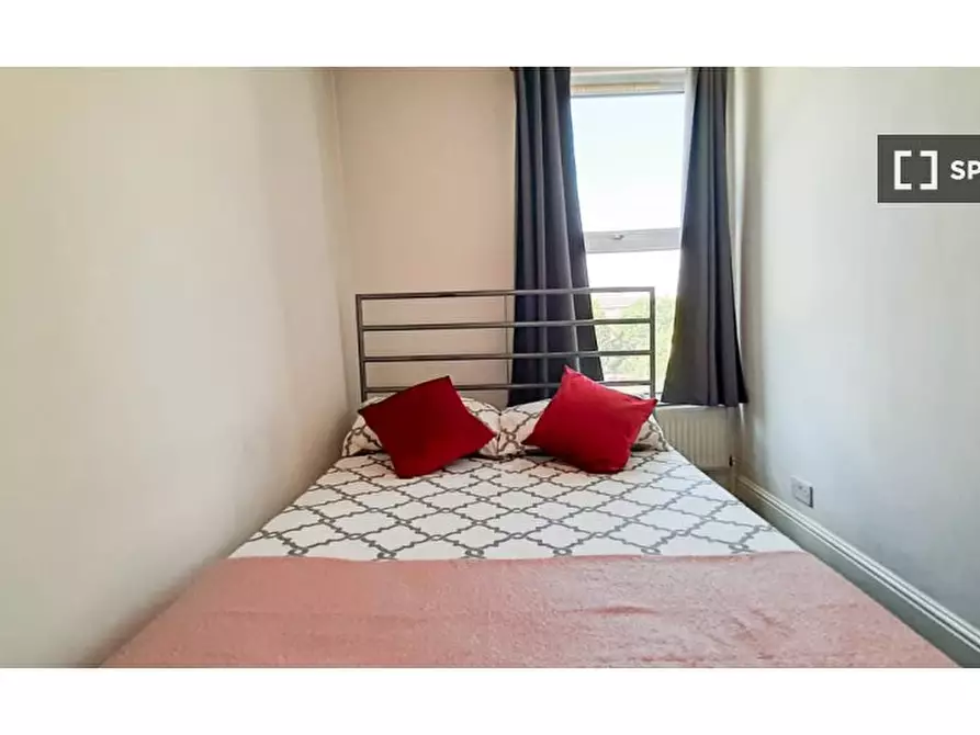 Immagine 13 di Camera condivisa in affitto  in Lavender Hill a Wandsworth