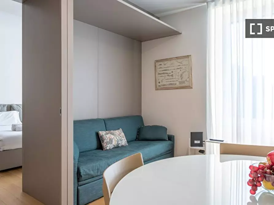 Immagine 9 di Ufficio in affitto  in Via Errico Petrella a Milano