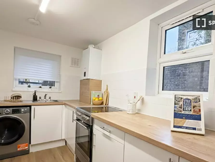 Immagine 5 di Appartamento in affitto  in Bellefields Rd a Lambeth