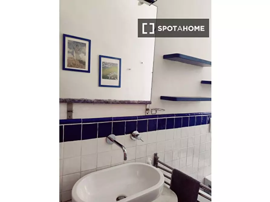 Immagine 7 di Camera condivisa in affitto  in Via delle Cento Stelle a Firenze