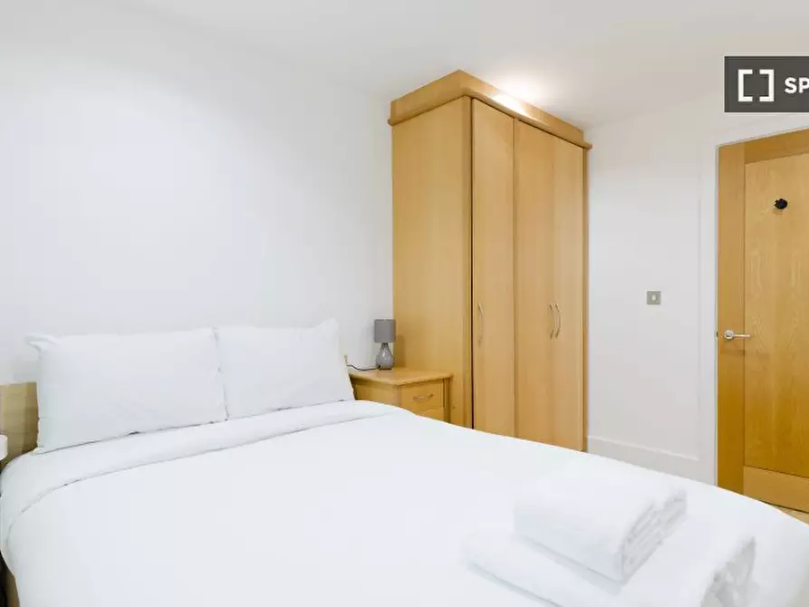 Immagine 4 di Appartamento in affitto  in St George Wharf a Lambeth