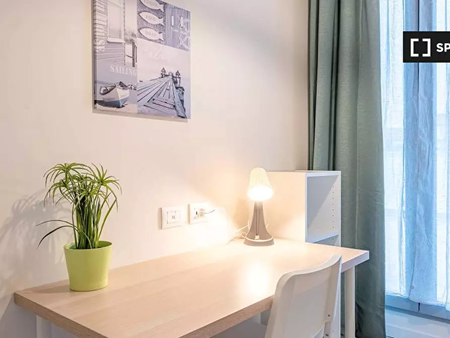 Immagine 5 di Camera condivisa in affitto  in Viale Monza a Milano