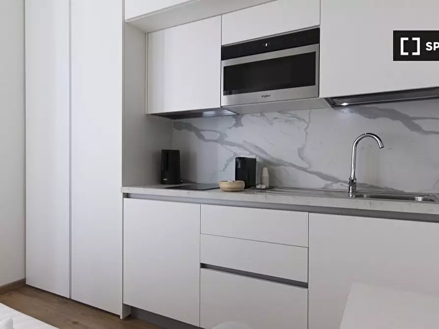 Immagine 9 di Ufficio in affitto  in Via Amatore Sciesa a Milano