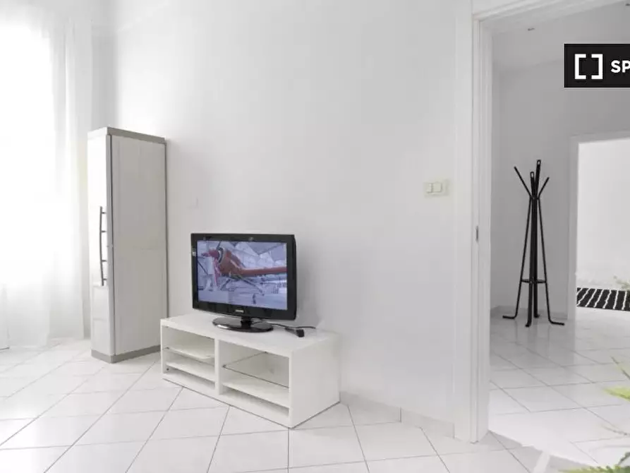 Immagine 2 di Appartamento in affitto  in Via Leandro Alberti a Bologna