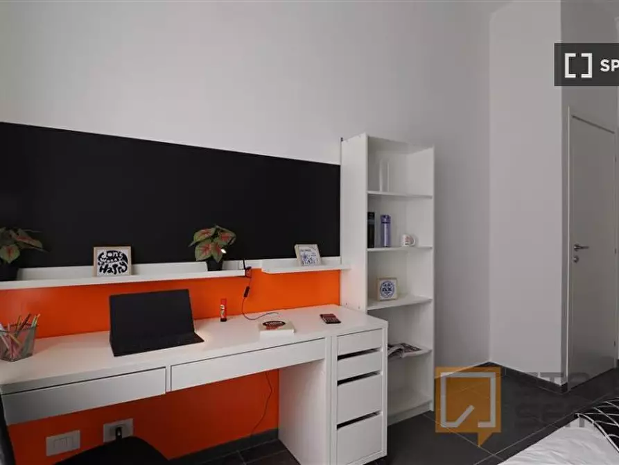 Immagine 1 di Camera condivisa in affitto  in Corso Peschiera a Torino