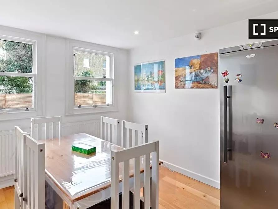 Immagine 3 di Appartamento in affitto  in Freegrove Rd a Islington