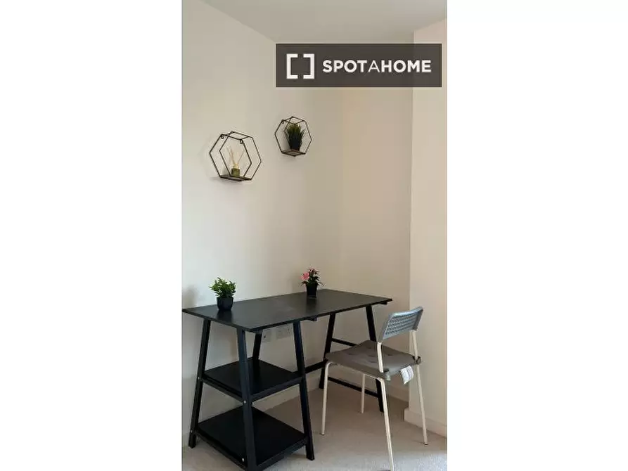Immagine 3 di Appartamento in affitto  in Atlantis Ave a East Ham