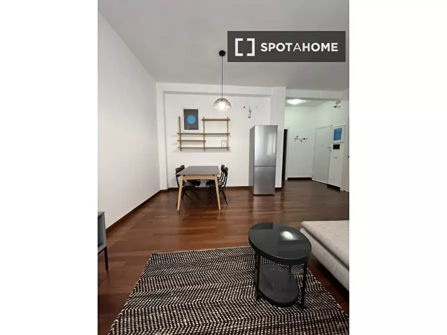Immagine 4 di Appartamento in affitto  in Via Muzio Attendolo a Roma