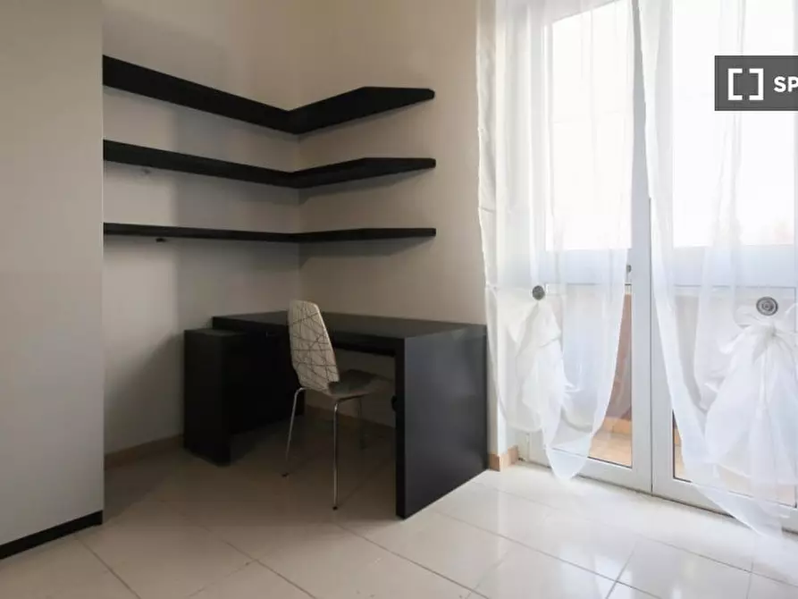 Immagine 12 di Camera condivisa in affitto  in Via Rho a Milano