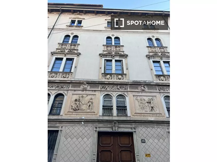 Immagine 4 di Appartamento in affitto  in Via Castelfidardo a Milano