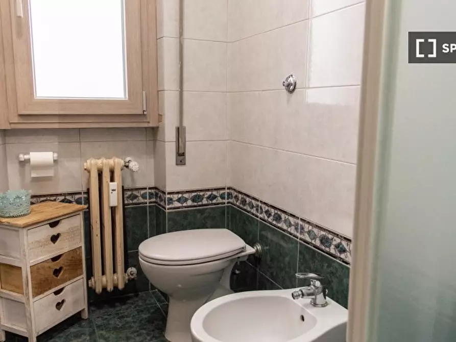 Immagine 19 di Camera condivisa in affitto  in Via Tuscolana a Roma