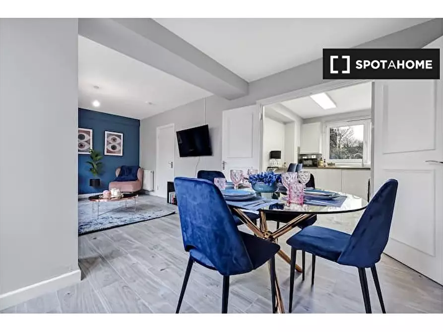 Immagine 9 di Appartamento in affitto  in Selman House Hedger's Grove a Hackney