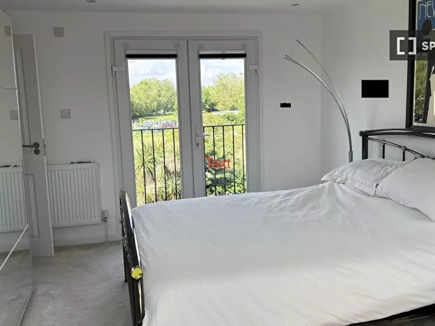 Immagine 14 di Appartamento in affitto  in Somerset Ave a Kingston Upon Thames