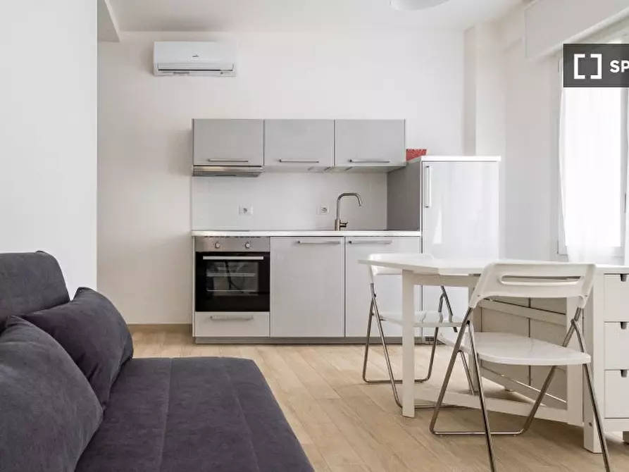 Immagine 10 di Ufficio in affitto  in Via Guglielmo Marconi a Bologna