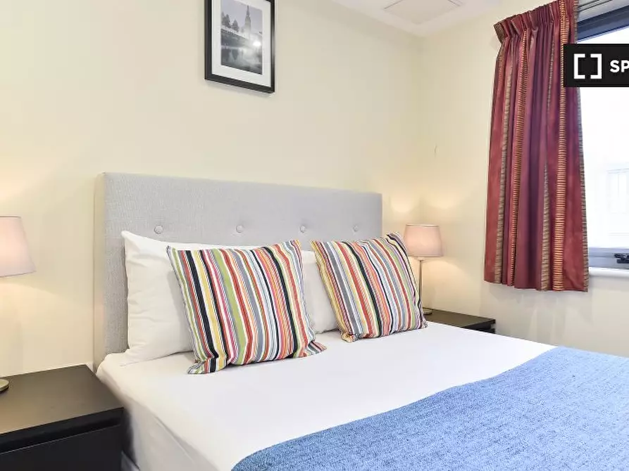 Immagine 10 di Appartamento in affitto  in Steward St a Poplar