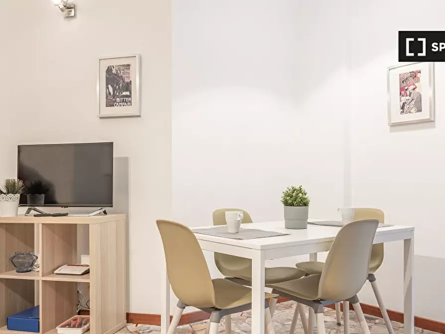 Immagine 10 di Camera condivisa in affitto  in V.le Zara a Milano